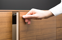 Sideboard-Front-Tip-On